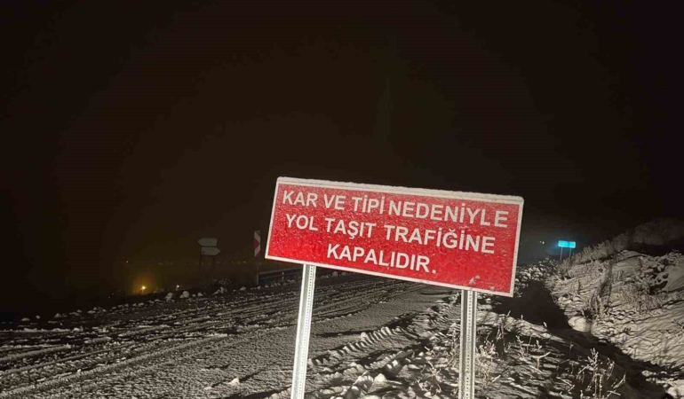 ardahan-ardanuc-karayolu-icin-uzun-sureli-ulasim-kisitlamasi-ve-alternatif-rotalar-JTgxB9VH.jpg