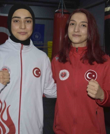 bitlisli-kardeslerden-dunya-sampiyonlugu-ve-avrupa-ikinciligi-korkmaz-ailesinin-kick-boks-ve-muay-thai-E4u76ssN.jpg