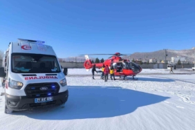 kis-sartlarinda-diyarbakir-saglik-ekibi-zorlu-kosullarda-hizli-mudahale-S9DfpUH9.jpg