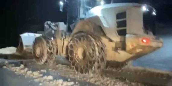 Muş’ta Kar Young: Köy Yollarında Ulaşıma Yeniden Açılan Çalışmalar ve Ekiplerin Öncelikleri