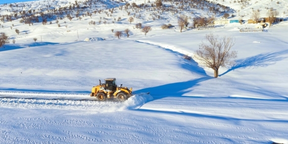 Muş’ta Karla Mücadelede İl Özel İdaresi’nin Geniş Operasyonu ve Köy Yollarının Hızlı Açılışı