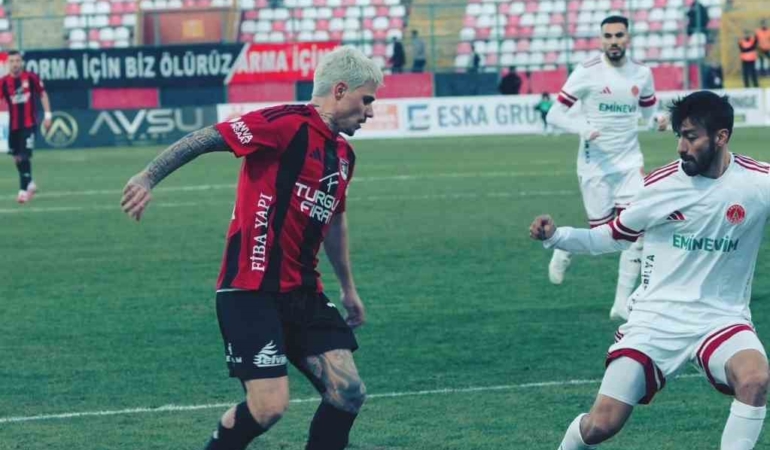 vanspor-fk-umraniyespor-evinde-kayip-dokanovi-in-sovu-78de-geldi-jG96fend.jpg