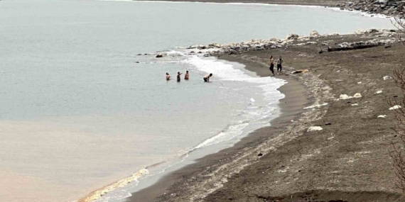 Yüksek Kesimlerde Hava Dalgaları: Kar, Yağmur ve Göl Kenarında Yazdan Kalmış Anlar