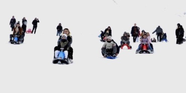 bitliste-yariyil-tatili-gozde-kayak-tesisleri-yogunlukta-wjifMGH8.jpg
