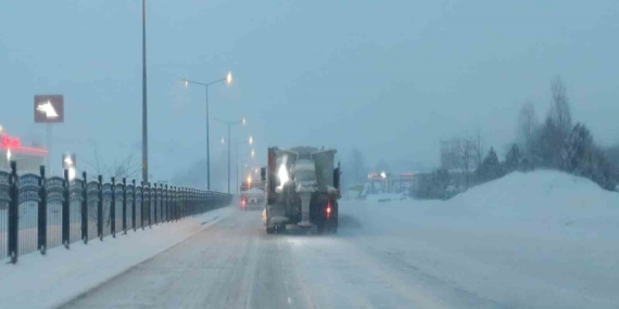 Bölgesel Kar Yağışı Sonrası Tuzlama ve Yol Güvenliği Operasyonları