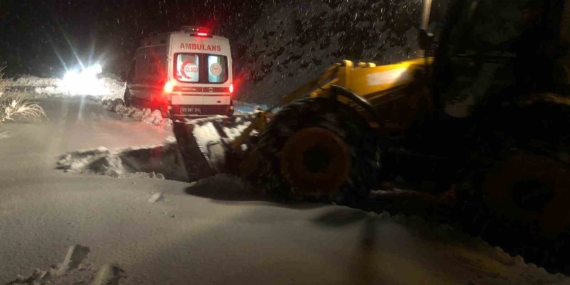 Dicle Kaymakamlığı Koordinesinde Karla Mücadele Çalışmaları ve Güncel Durum