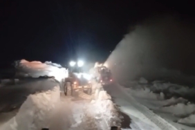 karsta-olumsuz-hava-kosullari-sonrasi-yol-yeniden-ulasima-acildi-kagizman-agri-arasindaki-kar-yolu-genisletildi-F5vONiAN.jpg