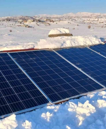 kulpin-kirsal-mahallerinde-gunes-panelleri-kar-ve-hava-kosullariyla-sinaniyor-kdxOLMz7.jpg