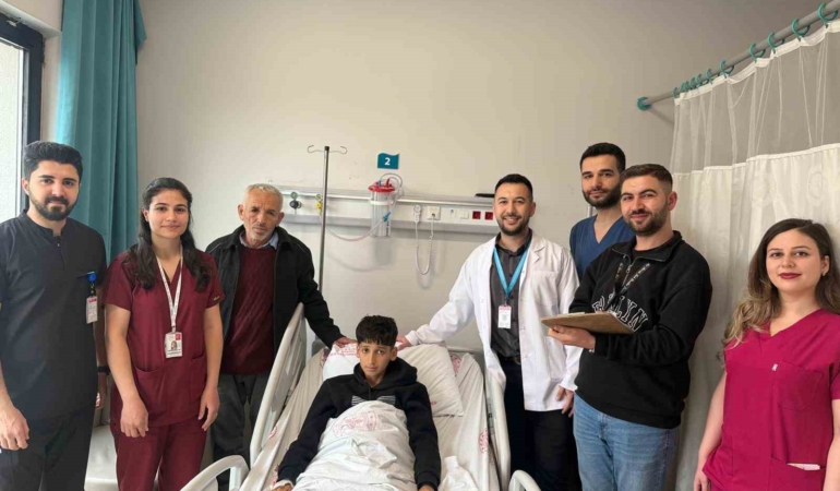 mardinde-ilk-kez-kapali-yontemle-piyeloplasti-sirnakli-cocugun-basarili-ameliyati-gaRbGJNV.jpg