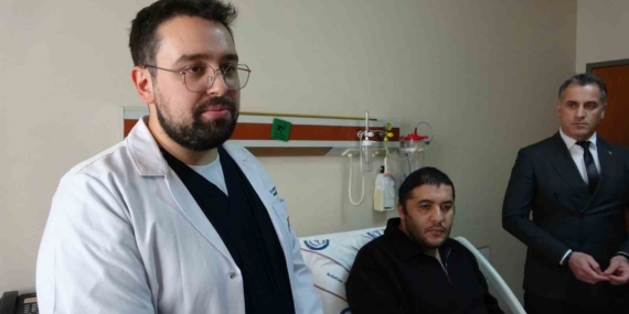 Ardahan’da Yaşanan Zorlu Beyin Ameliyatı: AVM Kanepe Kanama Destekli Başarıya Ulaştı