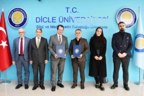 dicle-universitesi-ve-ozel-okullardan-universite-personeli-cocuklari-icin-egitim-is-birligi-protokolu-eeMEku8j.jpg