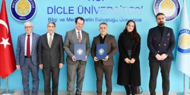 dicle-universitesi-ve-ozel-okullardan-universite-personeli-cocuklari-icin-egitim-is-birligi-protokolu-eeMEku8j.jpg