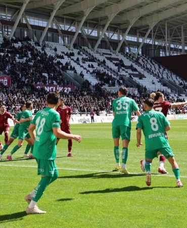 elazigspor-muglaspor-maci-ozeti-ev-sahibi-1-0-one-gecti-WeUewq82.jpg