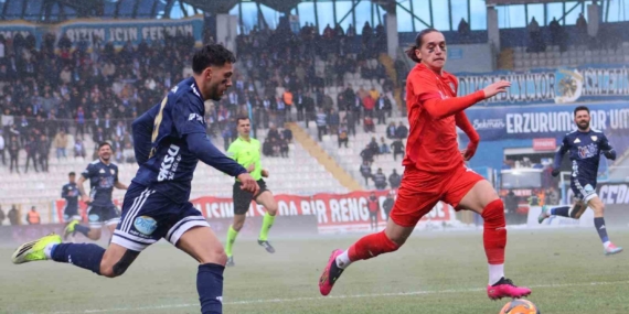 Erzurumspor FK 8-1 Manisa FK: Ev Sahasında Geniş Farklı Zafer