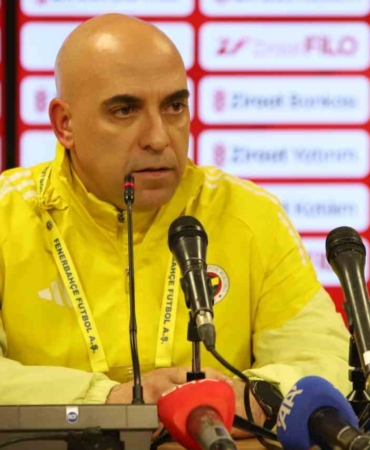 gaziantep-fk-maci-sonrasi-ceyrek-final-sevincini-paylasan-fenerbahceli-yardimci-antrenorun-degerlendirmesi-wOF5kB1n.jpg