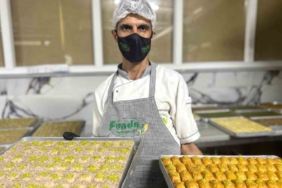 ramazan-bayrami-oncesi-tatli-imalathanelerinde-yogun-mesai-ve-siparis-uyarisi-A9jzXGC7.jpg