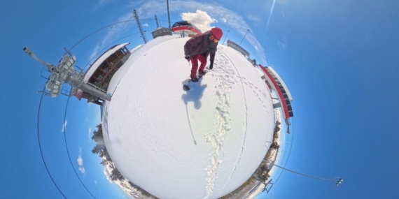 Bayraktepe Zirvesi: Baharın Ortasında İki Adımlık Zirve ve Dikey Bir İniş