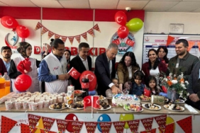 diyarbakirda-hastanede-23-nisan-coskusu-miniklere-ozel-etkinlik-tgE2OgDM.jpg