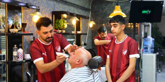 Elazığspor İçin Şehrin Omuz Omuzaya Verdiği Destek ve Dayanışma Ruhu