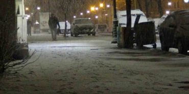 karsta-nisan-akisinda-surpriz-kar-yagisi-ve-yollarin-durumu-GiUHSNhp.jpg