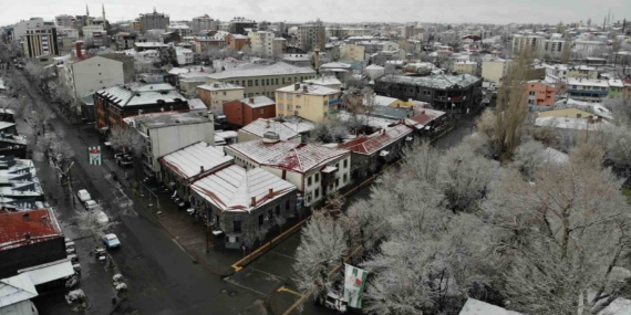 Kars’ta Nisan Soğuğu ve Kırağı: Kar Yağışı ve Uyarılar