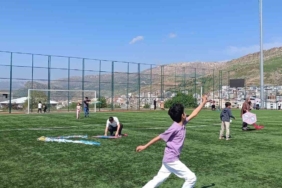 ucurtma-senligiyle-cosan-cermikte-23-nisan-coskusu-Dq6LYg5D.jpg