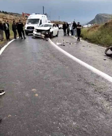 cermikte-kafa-kafa-carpisma-motosiklet-surucusu-yarali-L641mwOV.jpg