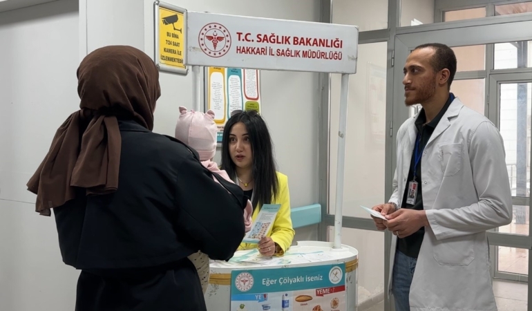 colyak-farkindalik-haftasi-yuksekova-saglik-mudurlugu-bilgilendirme-standi-ve-tani-duyarliligi-HlnTuus2.jpg