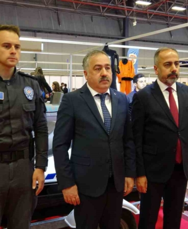 dakaf26-gencligin-uretim-cagina-yolculuk-ve-kariyer-bulusmasi-G9beJXrv.jpg