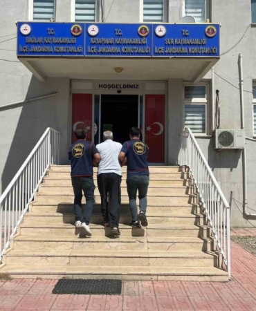diyarbakir-jasat-operasyonunda-aranan-162-supheli-yakalandi-8qwxzgWv.jpg