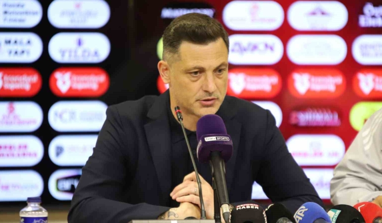 gaziantep-fk-teknik-direktoru-radoi-sonuc-bizim-icin-biraz-aciydi-mucadeleye-devam-SQYrWKkH.jpg