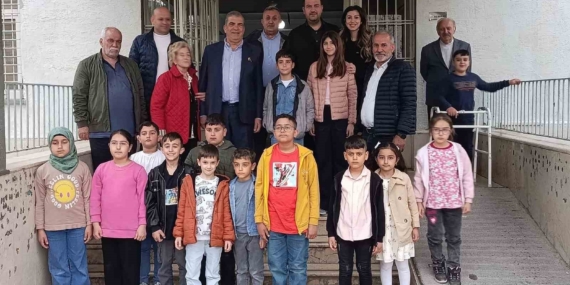 girisimci-zekai-dursunun-cermikteki-ogrencilere-kirtasiye-destegi-ziyareti-DwlQsaHb.jpg