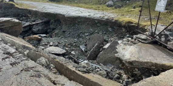 Karakaya Barajı Altındaki Köprüde Tehlike: İçlerindeki Hasar ve Baraj Tahliyeleriyle Meydana Gelen Enerji
