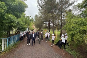 yesil-vatan-icin-diclede-cevre-temizligi-ve-bilinclendirme-etkinligi-S1A1Xv4B.jpg