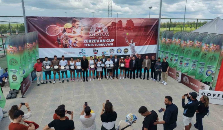 zerzevan-cup-2026-bahar-turnuvasi-spor-ve-kultur-diyarbakirda-bulustu-WybOysxd.jpg