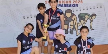 cermikli-ogrencilerden-buyuk-basari-okul-sporlari-minikler-oryantring-organizasyonu-tamamlandi-PfidVCfP.jpg