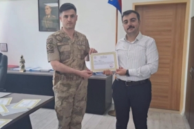 diclede-jandarma-kahramanlarina-basari-belgesi-takdim-toreni-Wg2bvuO8.jpg