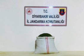 diyarbakirda-jandarma-operasyonunda-esrar-ve-uyusturucu-hap-ele-gecirildi-z6GfHTDm.jpg