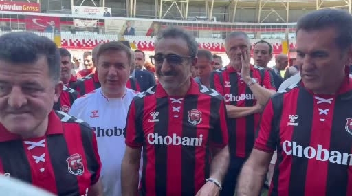 erzincanspora-hamdi-ulukayadan-uzun-soluklu-destek-ve-vefa-dolu-bir-anlasma-SSRJWQqr.jpg
