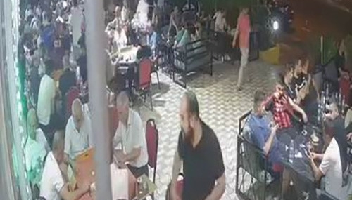 Kayapınar’da Yaya Geçişi Sırasında Yaşanan Kaza Güvenlik Kamerasına Yansıdı
