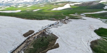 norduz-yaylalarinda-yaz-sezonu-karla-mucadele-ve-ulasim-acilmasi-gxVTrR5c.jpg