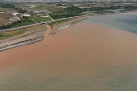 van-golunde-kahverengi-sularin-ardindaki-sirlar-ahlat-seli-ve-drone-goruntuleri-PqTaK9M5.jpg