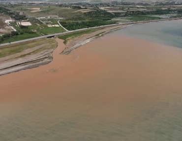van-golunde-kahverengi-sularin-ardindaki-sirlar-ahlat-seli-ve-drone-goruntuleri-PqTaK9M5.jpg