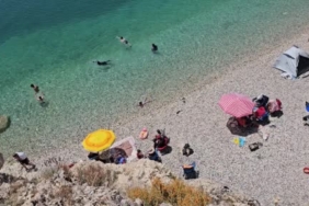 adilcevazda-gol-kenarinda-yaz-tatili-turizm-ve-dogal-guzellikler-RSRa5yiT.jpg