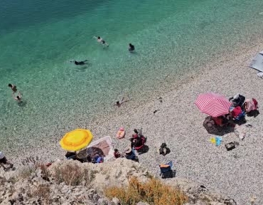 adilcevazda-gol-kenarinda-yaz-tatili-turizm-ve-dogal-guzellikler-RSRa5yiT.jpg