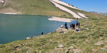 calyan-golu-sicak-gunlerde-doganin-serin-kucagina-kacis-rotasi-R263clgv.jpg