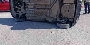 cinarda-iki-otomobilin-carpismasi-3-yarali-wKfEQIT9.jpg