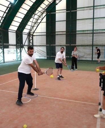 diyarbakirda-ucretsiz-tenis-kurslariyla-540-kursiyerle-ilgi-artiyor-pYAIpNk4.jpg