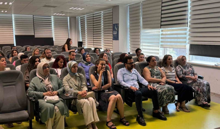 ergenlik-donemi-beyin-gelisimi-ve-firsatlari-uzerine-bir-seminer-ozeti-3wDdRvVg.jpg