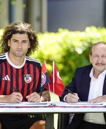 gaziantep-fk-fuat-bavuk-ile-21-yillik-anlasmayi-resmi-olarak-duyurdu-szcSvaFf.jpg